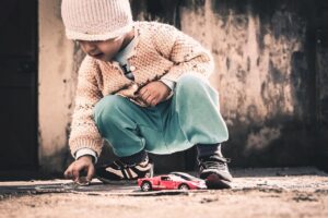 ASD放課後デイでの遊具は必須なのか？