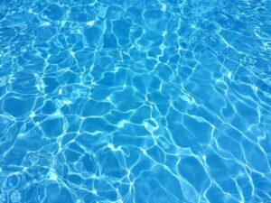 ASDの子ども向けビーズプールでの感覚遊び対策は？