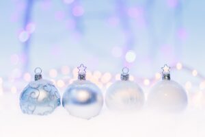 自閉症の子どもに最適なジャンピングボールを室内で楽しむ方法は？