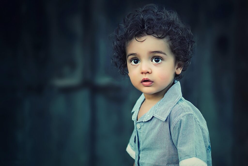 自閉症の子どもが順番待ちできる遊具はどれですか？