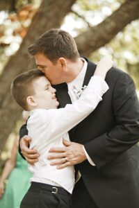 自閉症の子どもに最適な遊具の選び方と対策は？